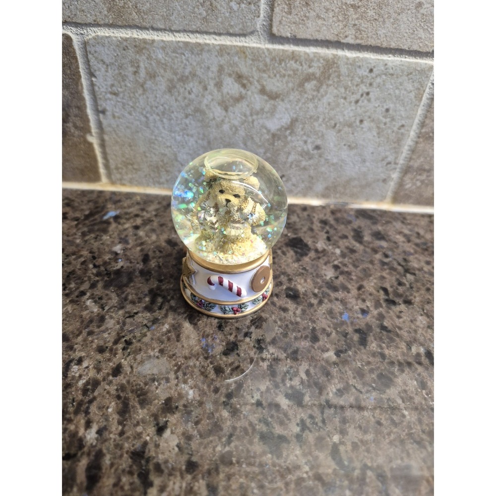 Vintage Collectible Twinkle Teddies Snow Globe
